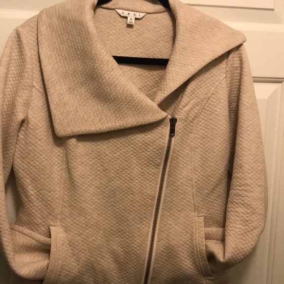 Cabi Jacket - Picture 2 of 3